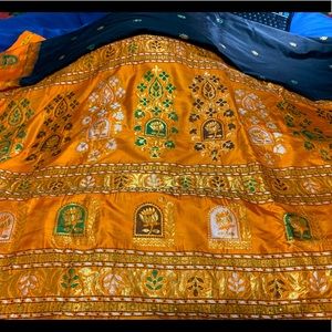 COPY - Pure silk sari with rich pallu.